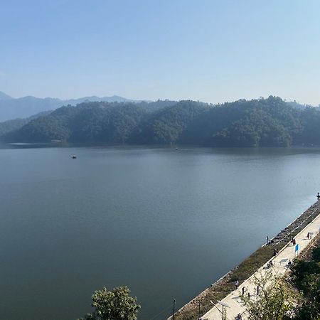 Tranquil Water Guest House Pokhara Exteriör bild