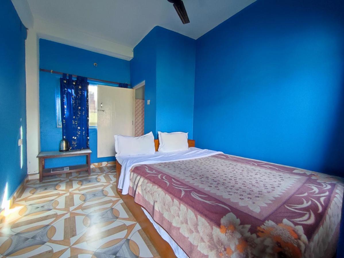Tranquil Water Guest House Pokhara Exteriör bild