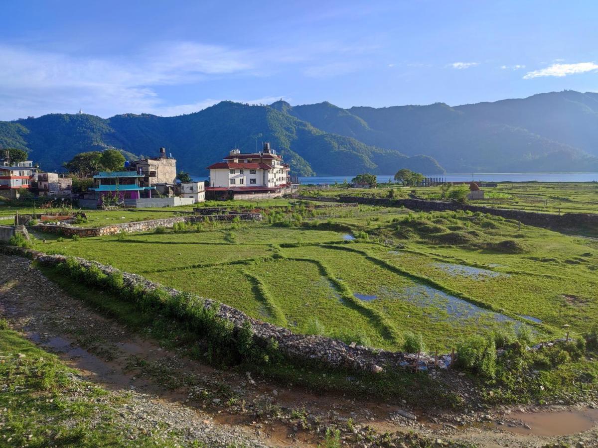 Tranquil Water Guest House Pokhara Exteriör bild