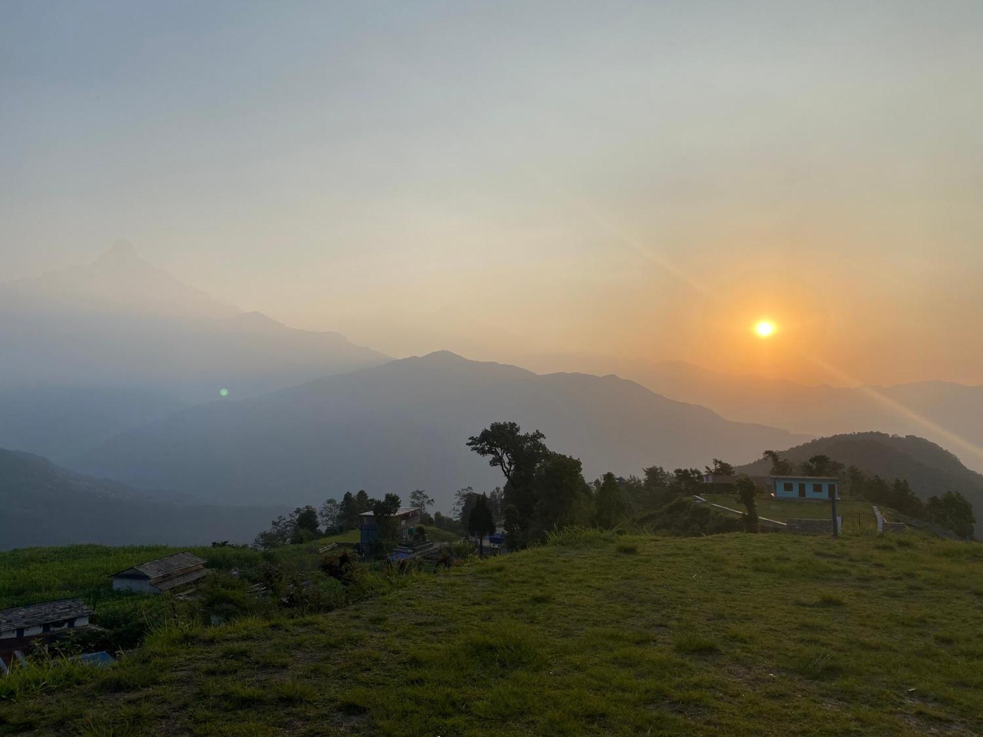 Tranquil Water Guest House Pokhara Exteriör bild