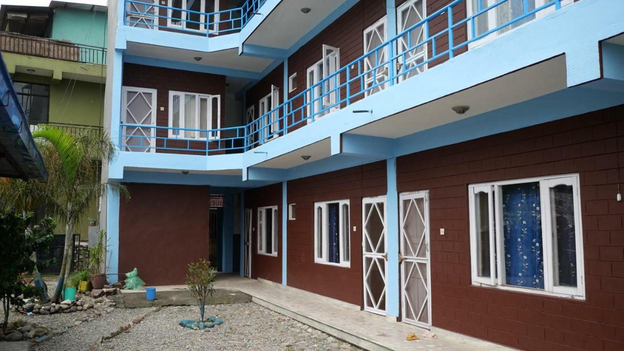 Tranquil Water Guest House Pokhara Exteriör bild